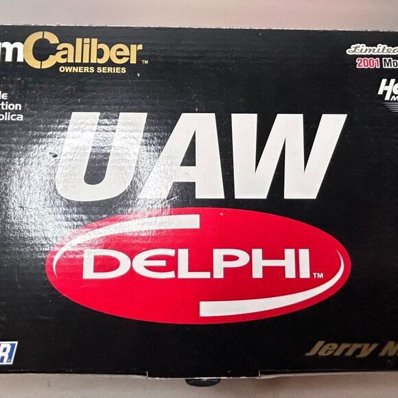 Jerry Nadeau #25 UAW Delphi Owner's Series Autographed 1:24 Scale NASCAR - Picture 13 of 16